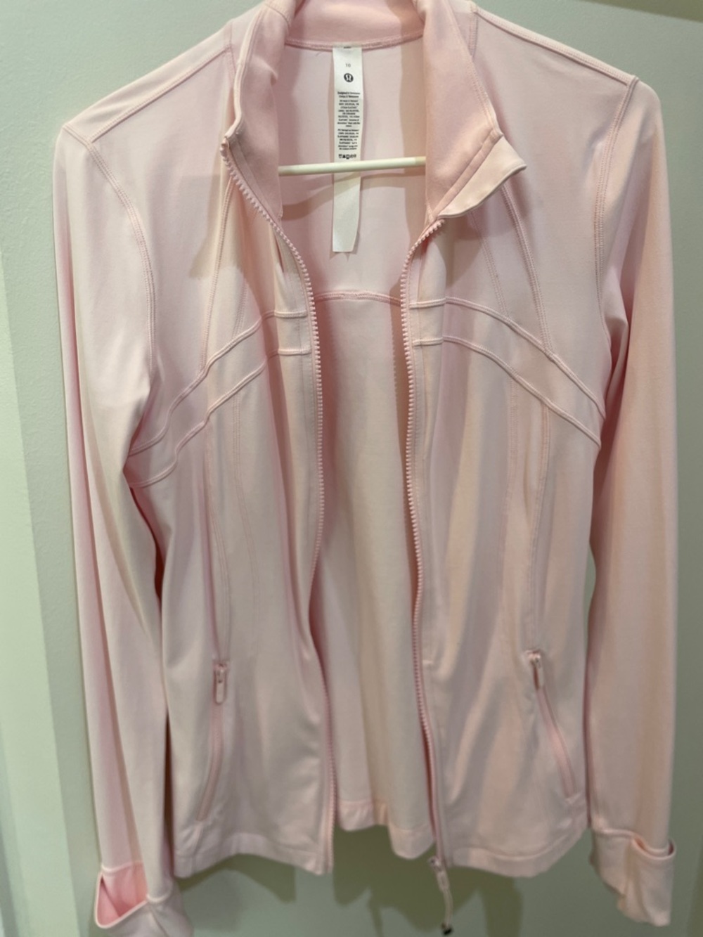 Light Pink Zip-Up Women's Jacket Lululemon NWT define jacket size 10